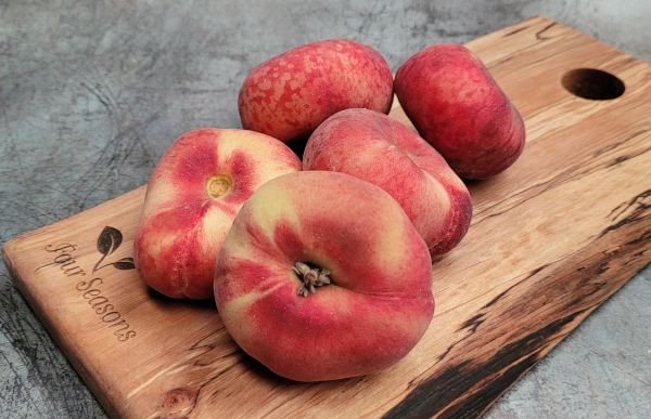 Stone Fruit Flat Peaches 